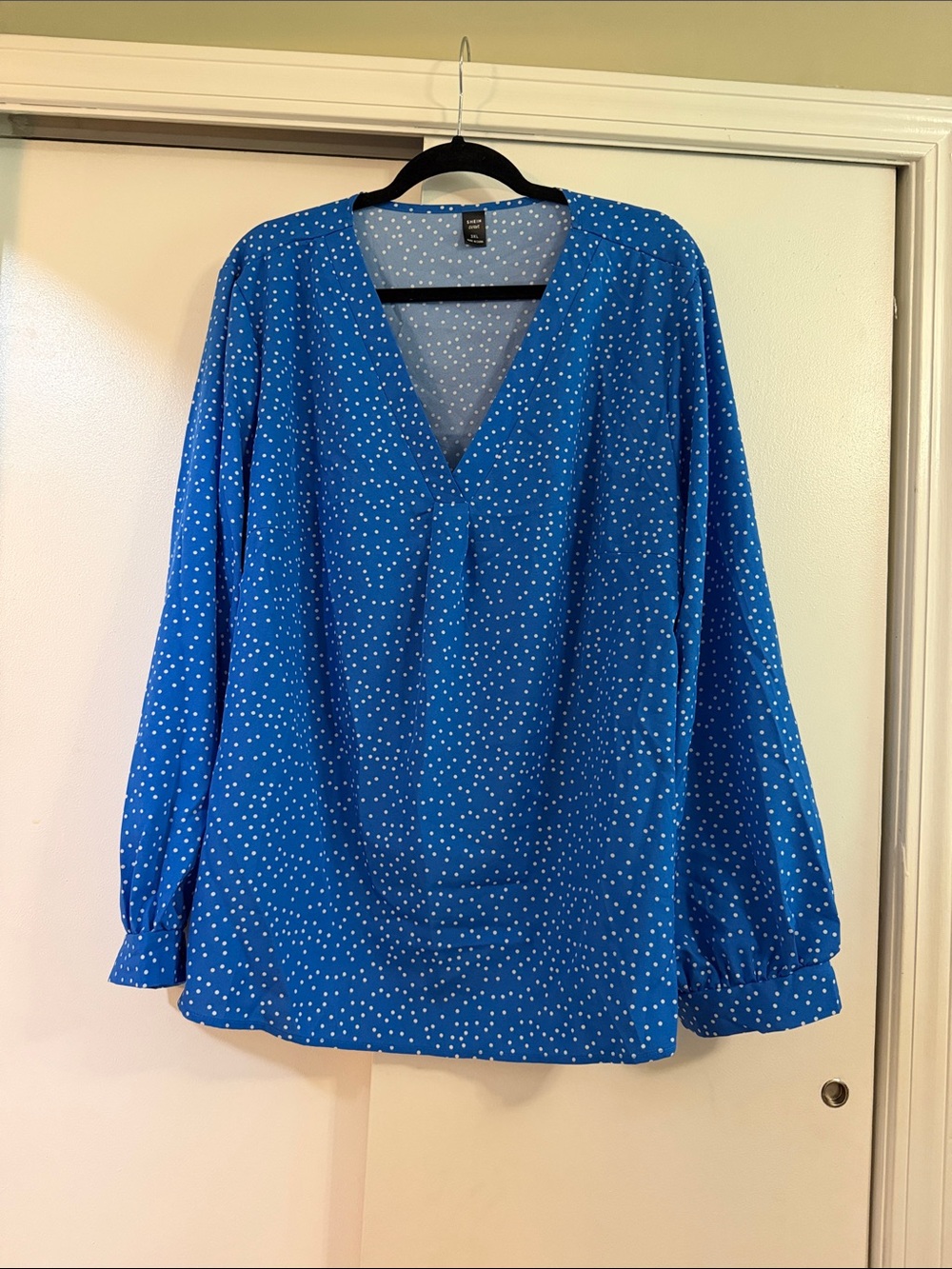 SHEIN Blue Polka Dot V-Neck Long Sleeve Blouse